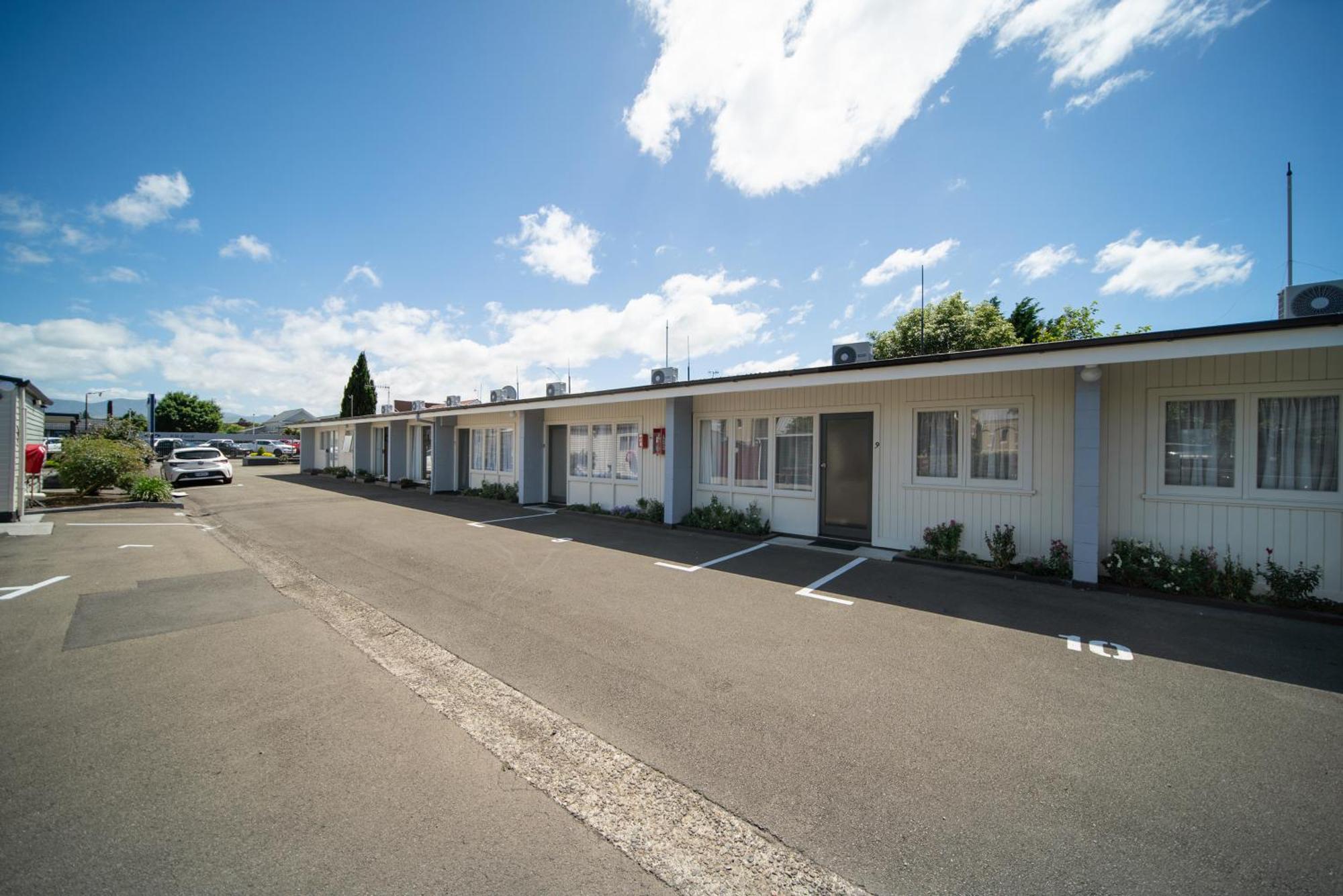 Viking Lodge Motel Tahoraiti Экстерьер фото